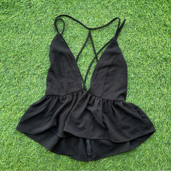 Urban Outfitters Cross Front Baby Doll Cami medium crop tank strappy summer - Picture 6 of 9